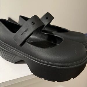 CROCS Black Platform Mary Jane Shoes Sz 9 only work a few times. VGUC